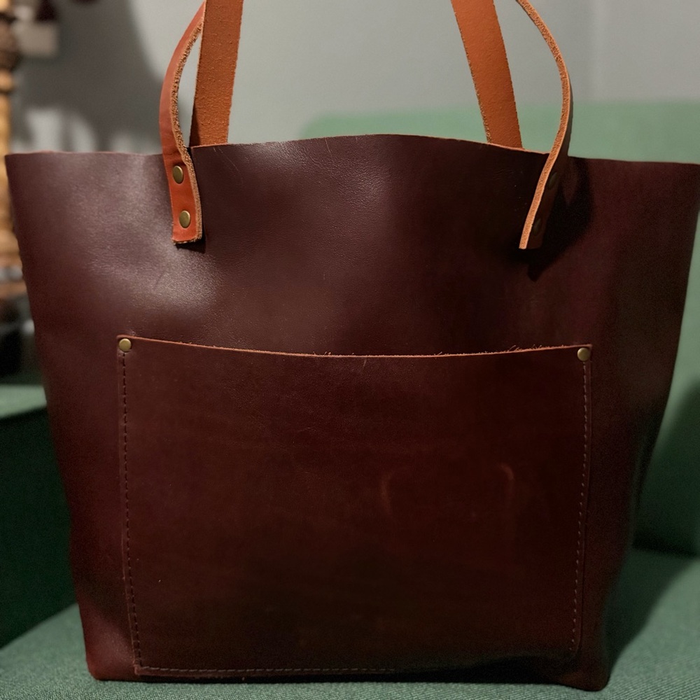 PLG Large Classic Tote w/ Tandles – Cognac 🤎